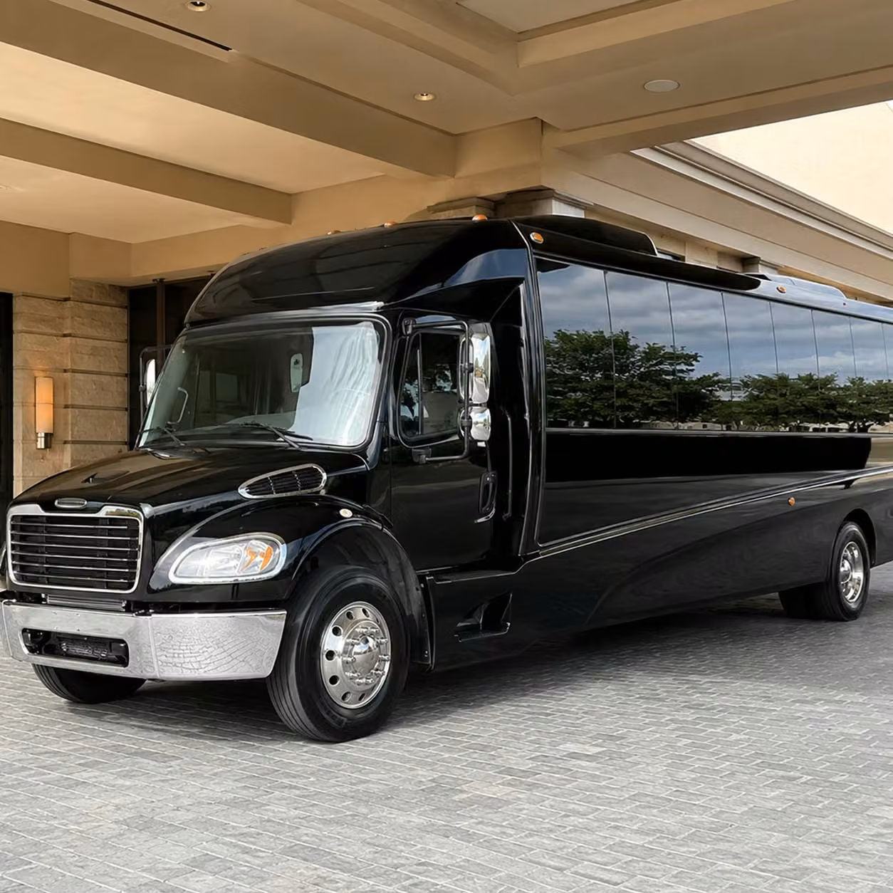 35 passenger minibus