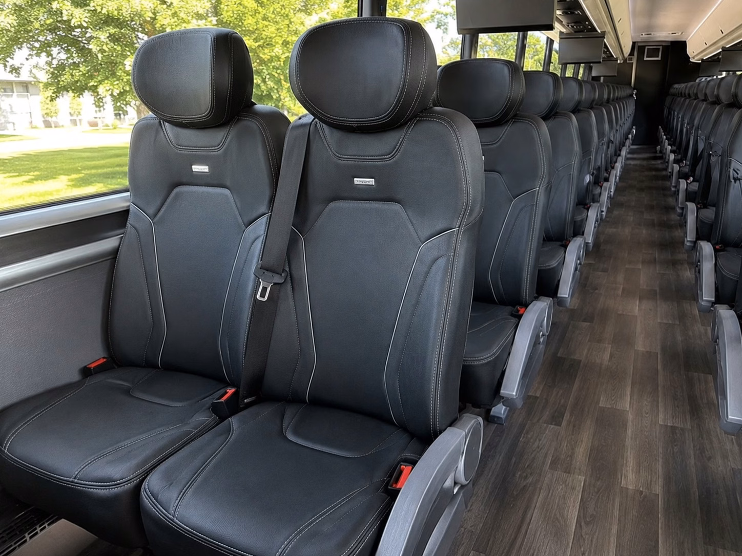 airport transfers for wedding guests arriving in hemet