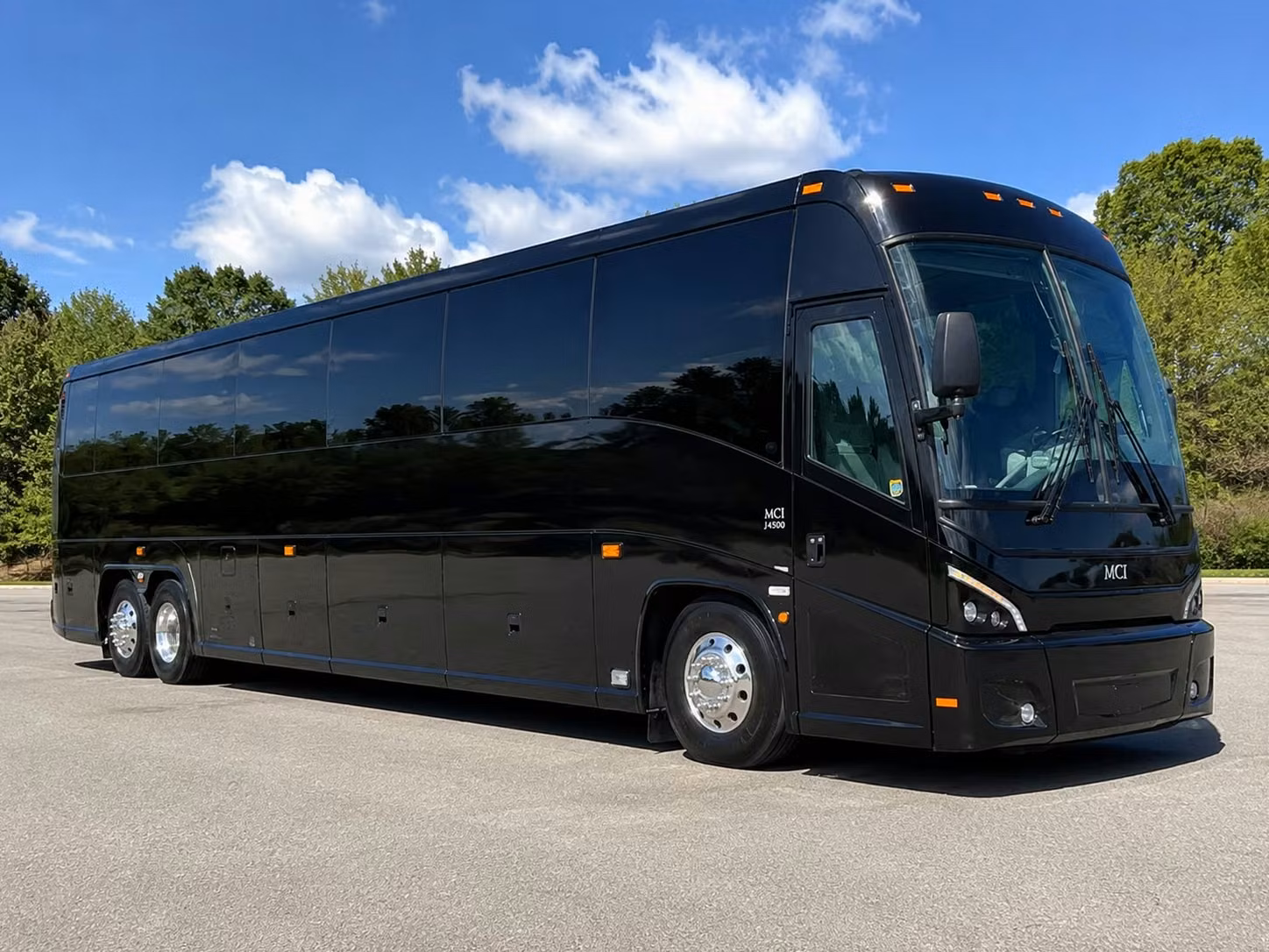 charter bus rentals for hemet weddings and quinceaneras