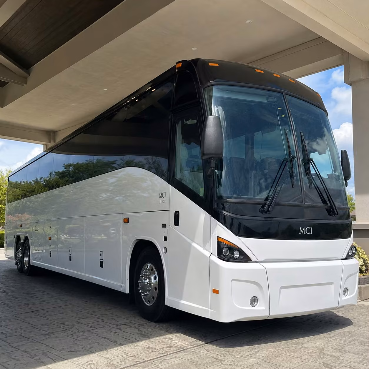 hemet commuter shuttle services for manufacturing and warehouse teams